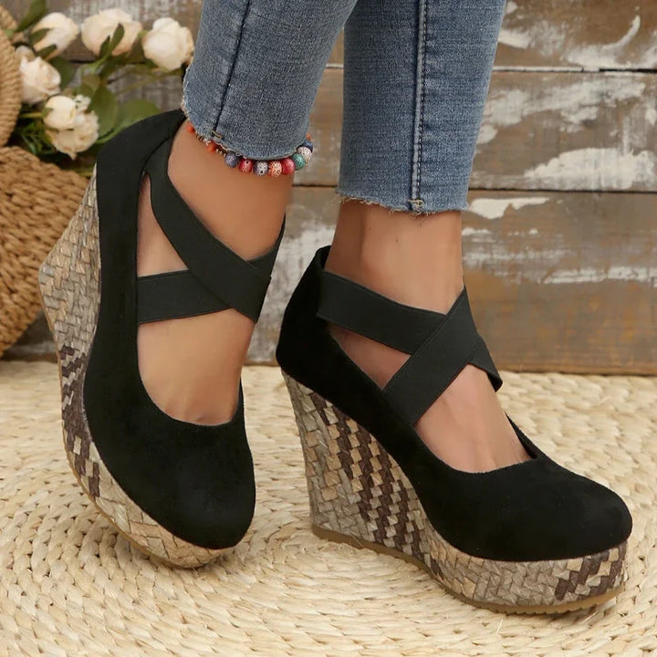 Serova Cross Wedges