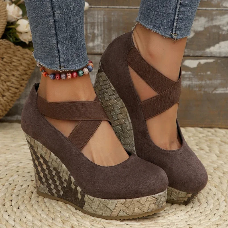 Serova Cross Wedges